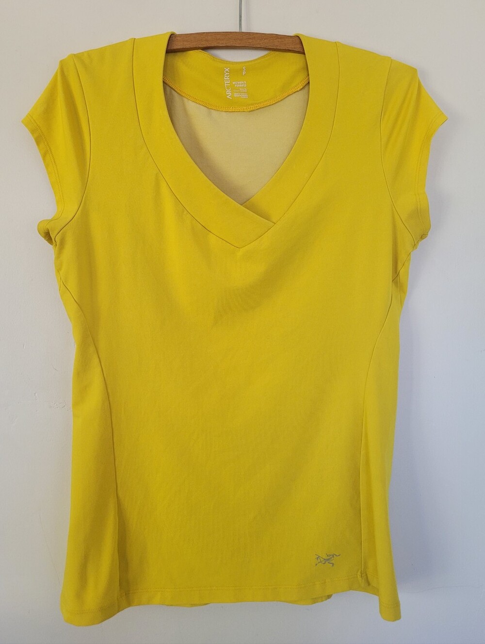 Arc'teryx Women's Short Sleeve V-Neck Tee in Bright Yellow